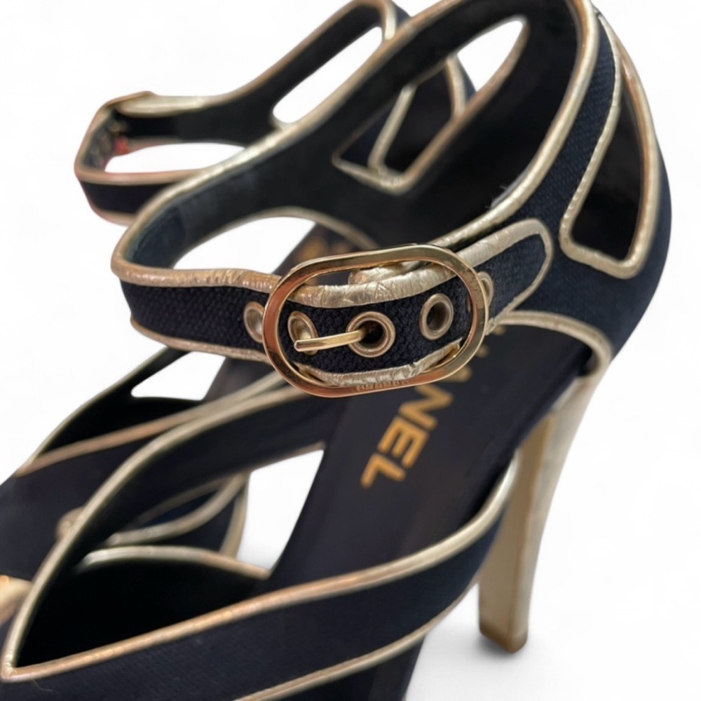 Chanel Gold Leather & Navy Peep-Toe Heels Size 7.5 - Picture 11 of 15